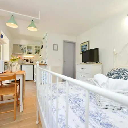 Bay House Rosohotnica -